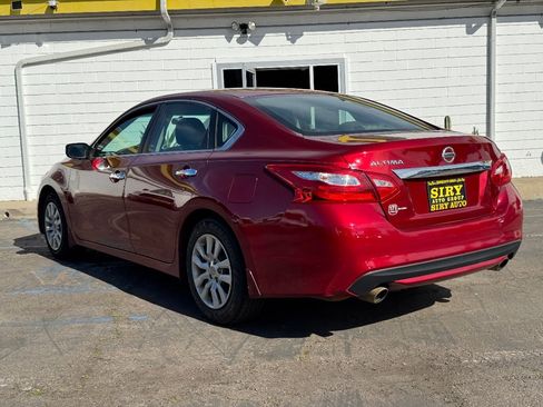 Used 2017 Nissan Altima 2.5 S w/ Power Driver Seat Package FWD image 8