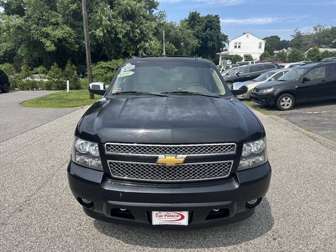 Used 2013 Chevrolet Suburban LTZ AWD/4WD image 3