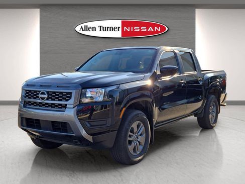 Used 2025 Nissan Frontier SV image 2