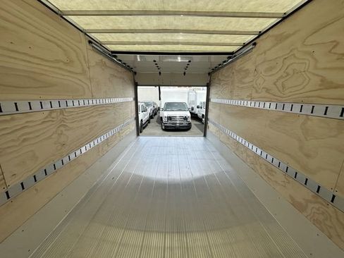 New 2024 Ford E-450 and Econoline 450 Super Duty w/ Power Windows & Locks Group image 35