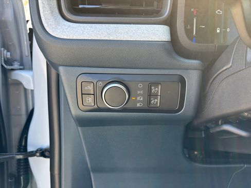 New 2026 Ford Maverick XLT image 14