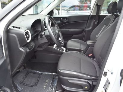Used 2025 Hyundai Venue Limited