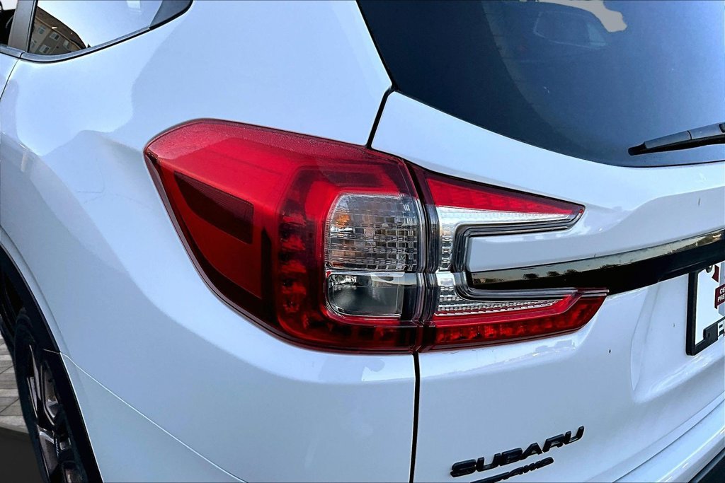 Certified 2026 Subaru Ascent Limited Bronze AWD/4WD image 19
