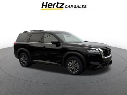 Used 2025 Nissan Pathfinder SV