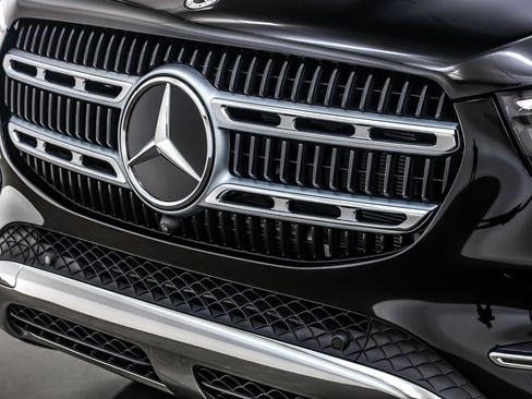 New 2026 Mercedes-Benz GLE 350 4MATIC image 3