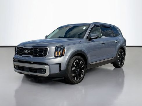 Used 2024 Kia Telluride SX Prestige w/ Towing Package image 8