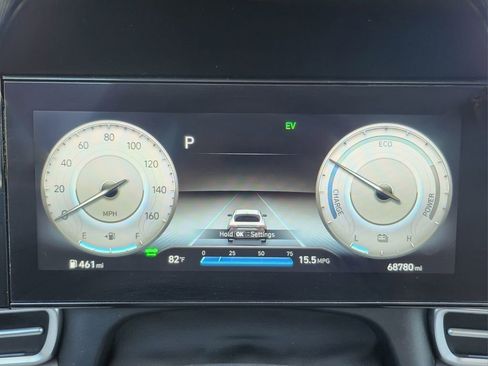 Used 2022 Hyundai Elantra Limited image 17