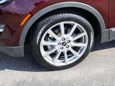 Used 2019 Lincoln MKC Reserve w/ MKC Climate Package image 9