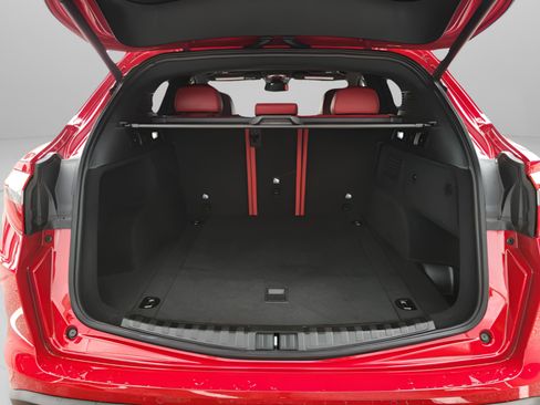 Used 2023 Alfa Romeo Stelvio Sprint RWD image 15