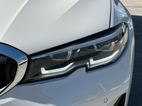 Used 2020 BMW 330i Sedan w/ Convenience Package image 31