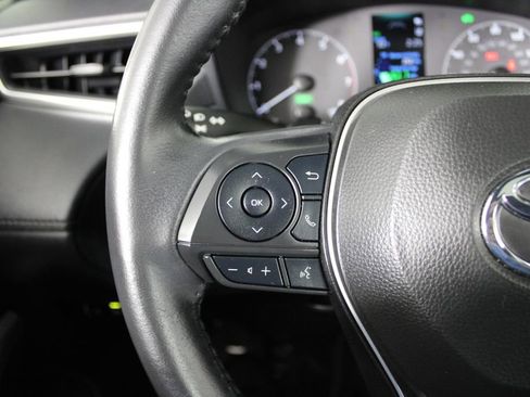Used 2024 Toyota Corolla Cross SE w/ Moonroof Package image 19