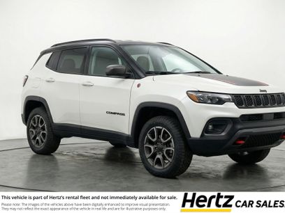 Used 2025 Jeep Compass Trailhawk