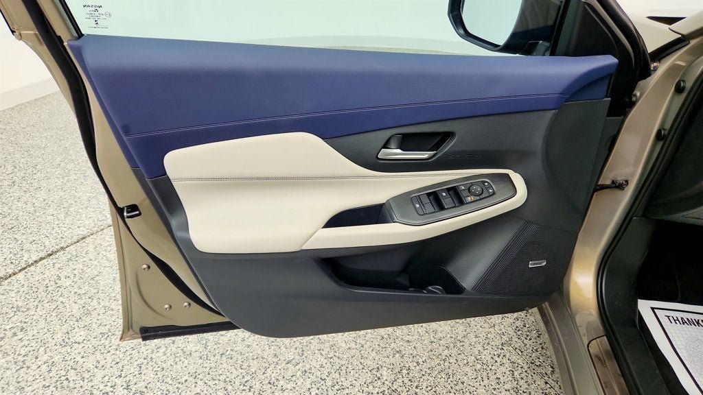Used 2026 Nissan Sentra SL w/ Floor Mat Package FWD image 11