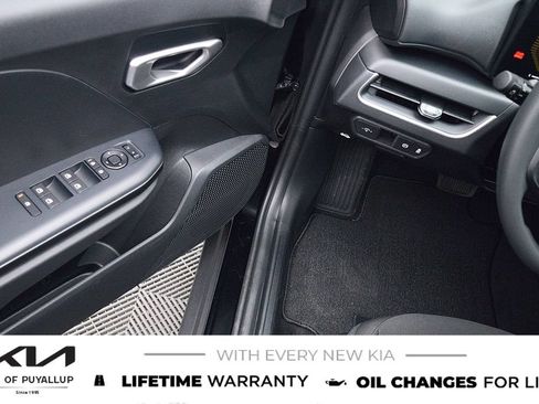 New 2026 Kia K4 FWD image 28