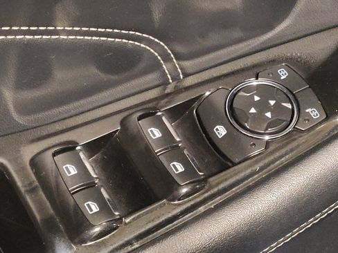 Used 2018 Ford Edge Titanium w/ Equipment Group 301A image 27