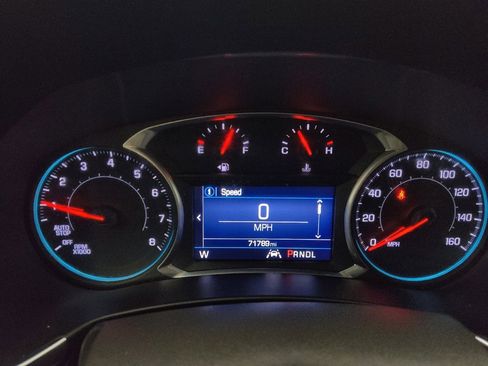 Used 2021 Chevrolet Equinox LT image 23