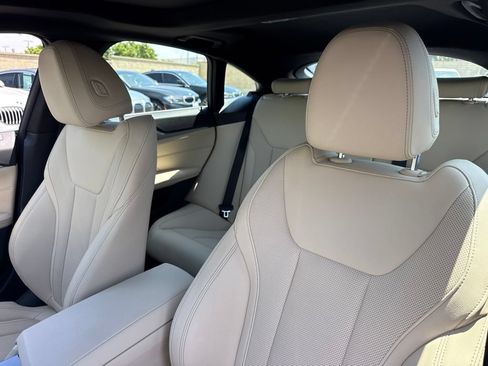 Used 2023 BMW i4 eDrive40 w/ Premium Package RWD image 22
