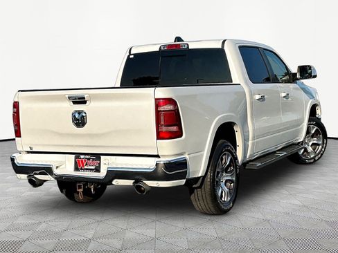 Used 2019 RAM 1500 Laramie AWD/4WD image 6