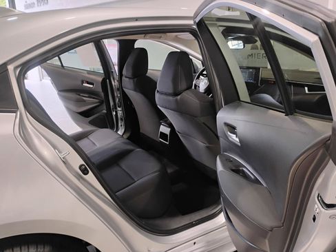 Used 2020 Toyota Corolla LE FWD image 44