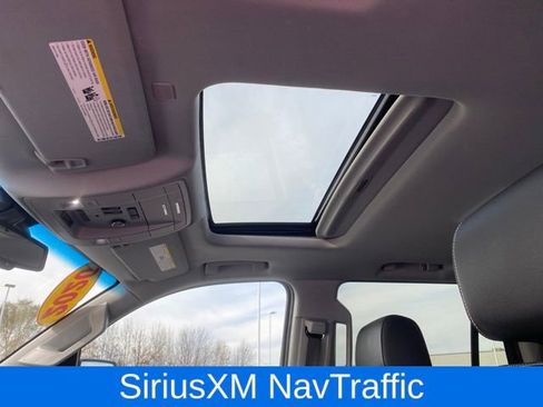 Used 2020 GMC Yukon SLT w/ Value Plus Edition image 16