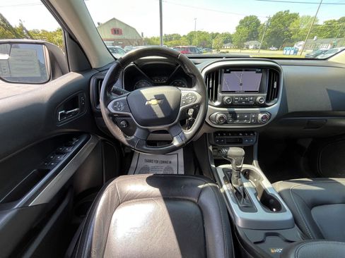 Used 2018 Chevrolet Colorado ZR2 w/ LPO, Premium Interior Package AWD/4WD image 4