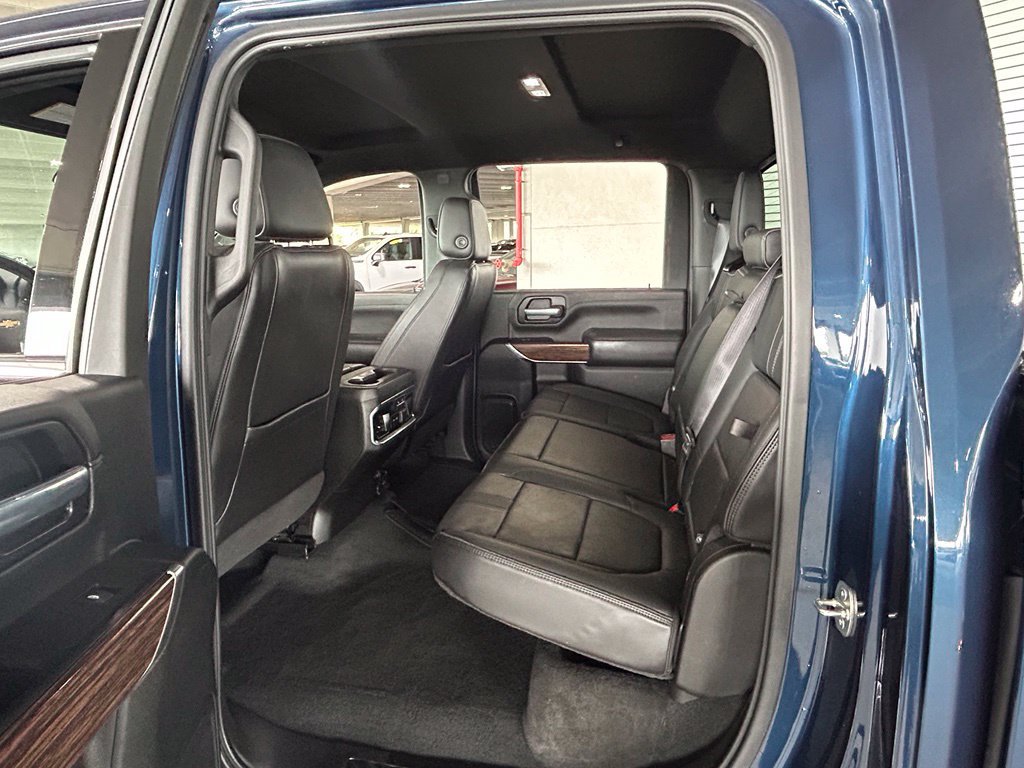 Used 2021 Chevrolet Silverado 3500 High Country AWD/4WD image 40