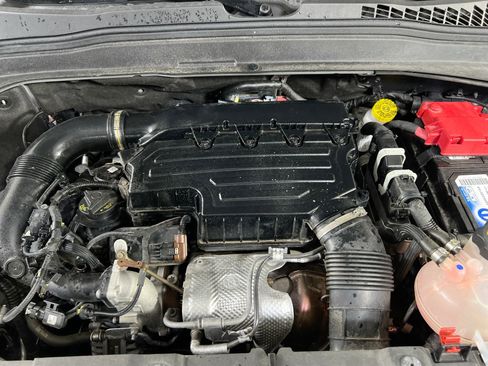 Used 2022 Jeep Renegade Latitude image 27