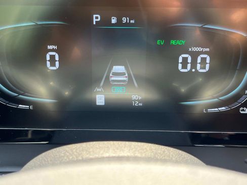 New 2025 Kia Sportage LX AWD/4WD image 34