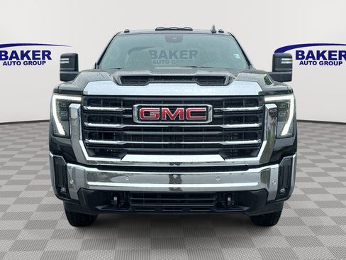 New 2026 GMC Sierra 3500 SLE AWD/4WD image 2