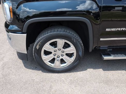 Used 2018 GMC Sierra 1500 SLT AWD/4WD image 16