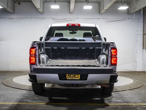 Used 2018 Chevrolet Silverado 1500 Custom w/ Custom Convenience Package image 26