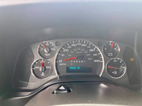 Used 2021 Chevrolet Express 3500 w/ Power Convenience Package RWD image 9