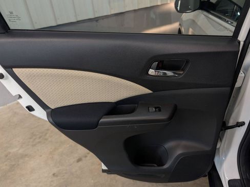 Used 2016 Honda CR-V EX image 39