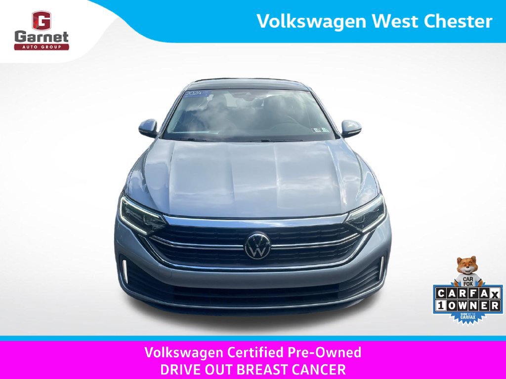 Certified 2024 Volkswagen Jetta SEL FWD image 9