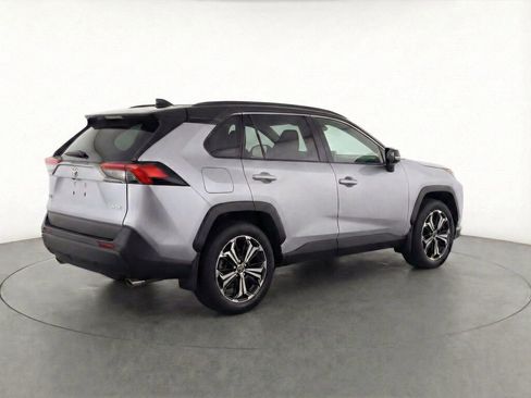 Used 2024 Toyota RAV4 XSE w/ Weather Package image 37
