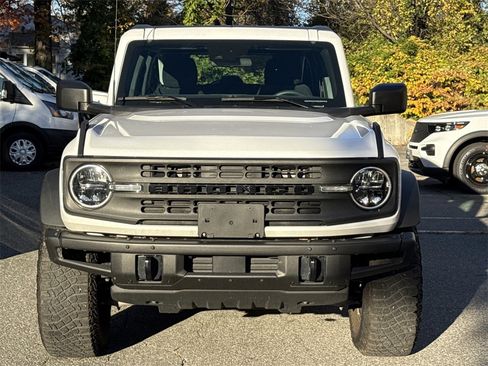 Used 2023 Ford Bronco 4-Door w/ Sasquatch Package image 2