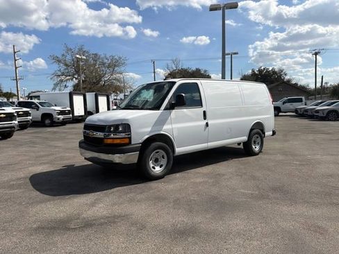 New 2026 Chevrolet Express 2500 Work Van 3D Cargo Van w/ Driver Convenience Package image 2