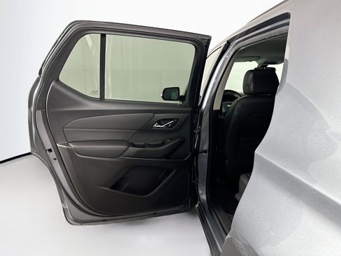 Used 2019 Chevrolet Traverse LT AWD/4WD image 25