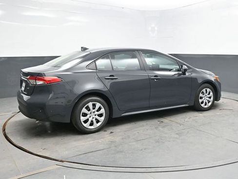 Used 2024 Toyota Corolla LE FWD image 7