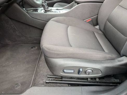 Used 2025 Chevrolet Malibu LT FWD image 15