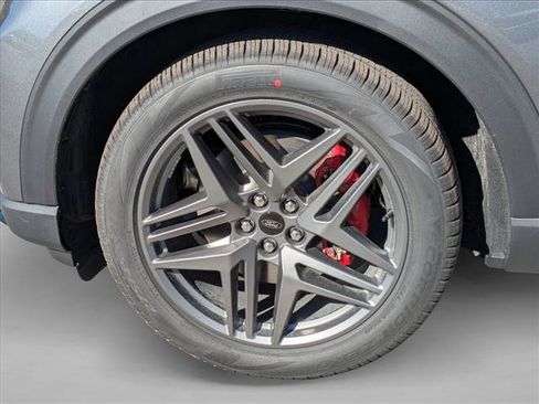 New 2026 Ford Explorer ST w/ Sun And Sound Package image 16