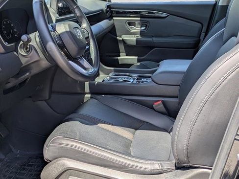 Used 2023 Honda Pilot Touring image 17