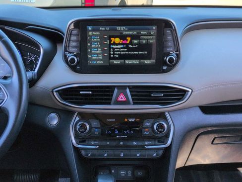 Used 2019 Hyundai Santa Fe FWD image 29