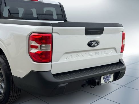 New 2025 Ford Maverick XLT w/ XLT Luxury Package image 5