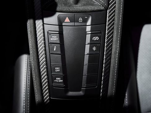 Used 2023 Porsche 718 Cayman GT4 RS RWD image 65
