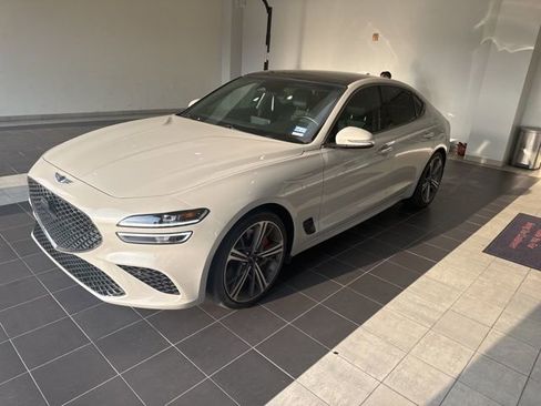 Used 2025 Genesis G70 3.3T Advanced RWD image 1