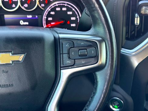 Used 2020 Chevrolet Silverado 1500 LT w/ Texas Edition image 23
