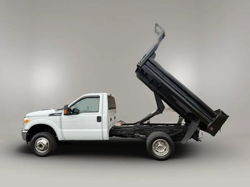 Used 2015 Ford F350 XL w/ Power Equipment Group image 16