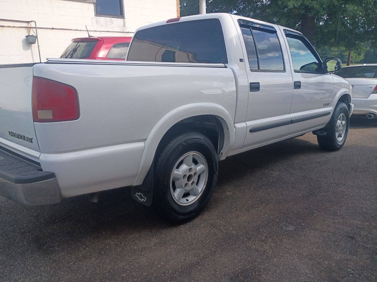 Used 2003 Chevrolet S10 Pickup LS AWD/4WD image 6
