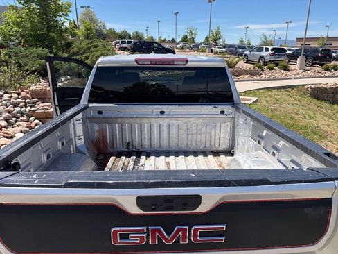 Used 2022 GMC Sierra 1500 Elevation AWD/4WD image 16